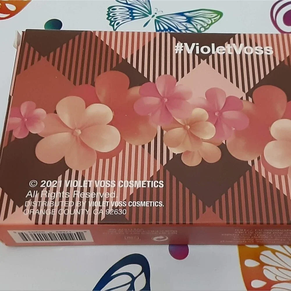 NEW Windflowers Violet Voss